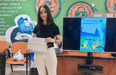 Amelia Carrión Moya gana el primer premio de carteles